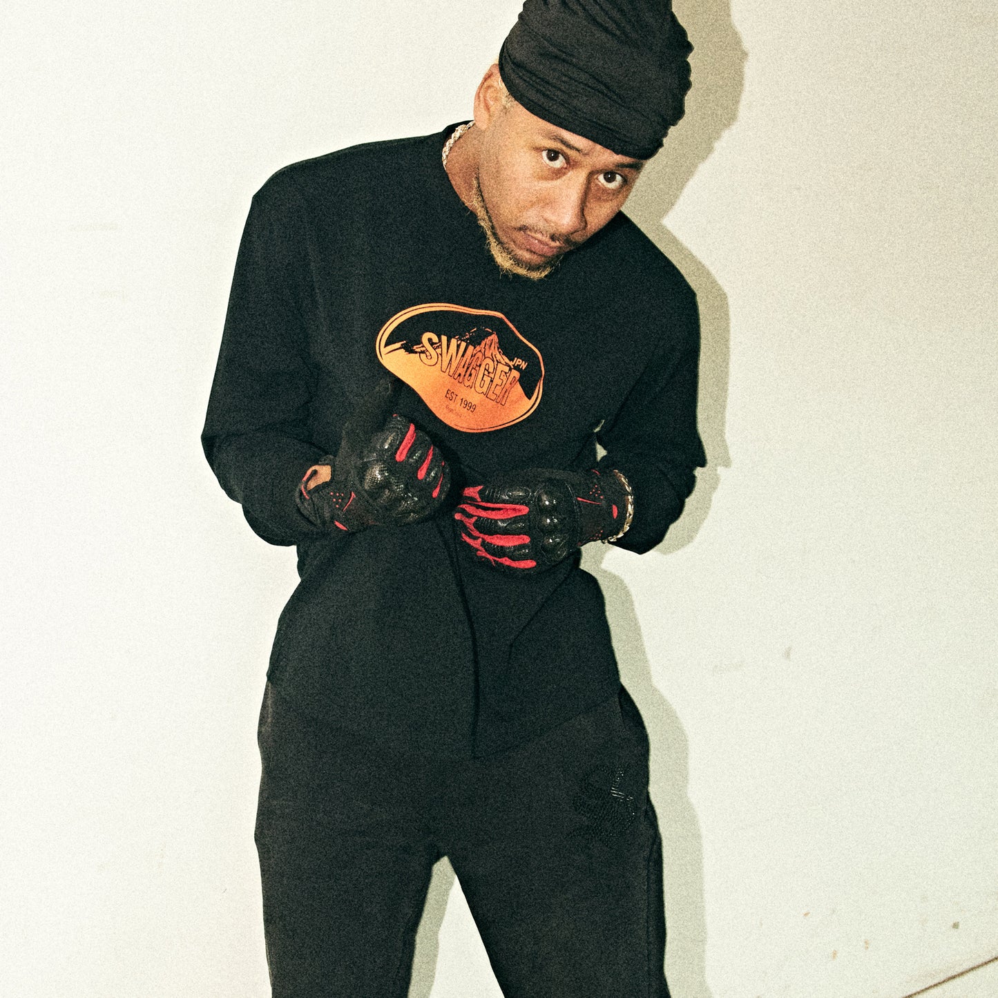 Circle Logo LT-Shirt BLK