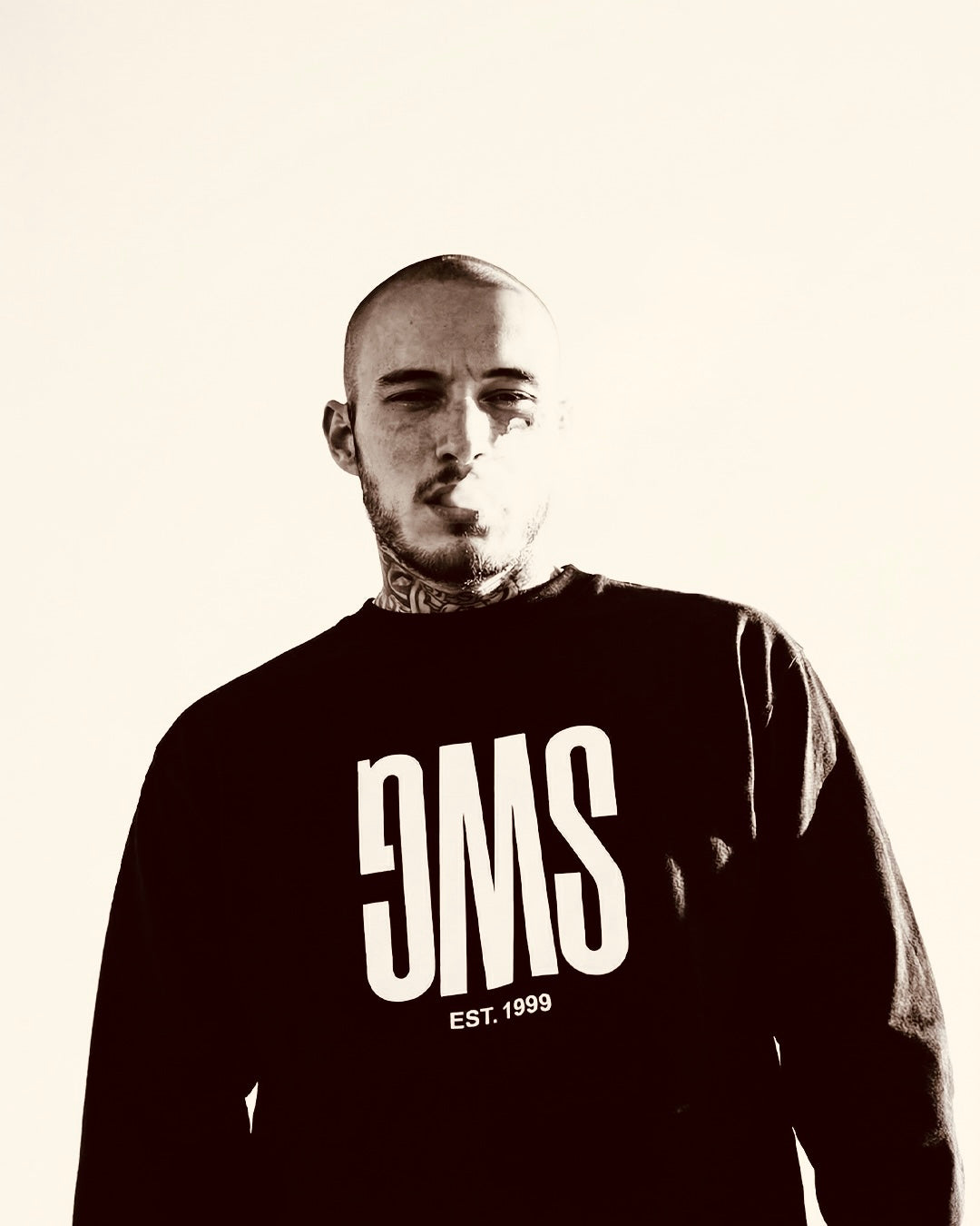 Upside Down Logo LS Tee <BLACK>