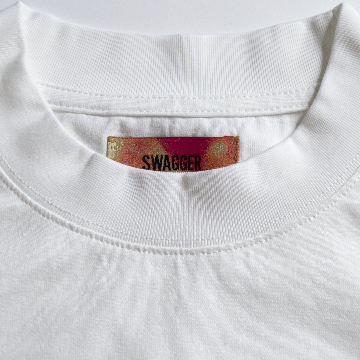 SWG SIGNATURE LOGO LT-SHIRT WHITE