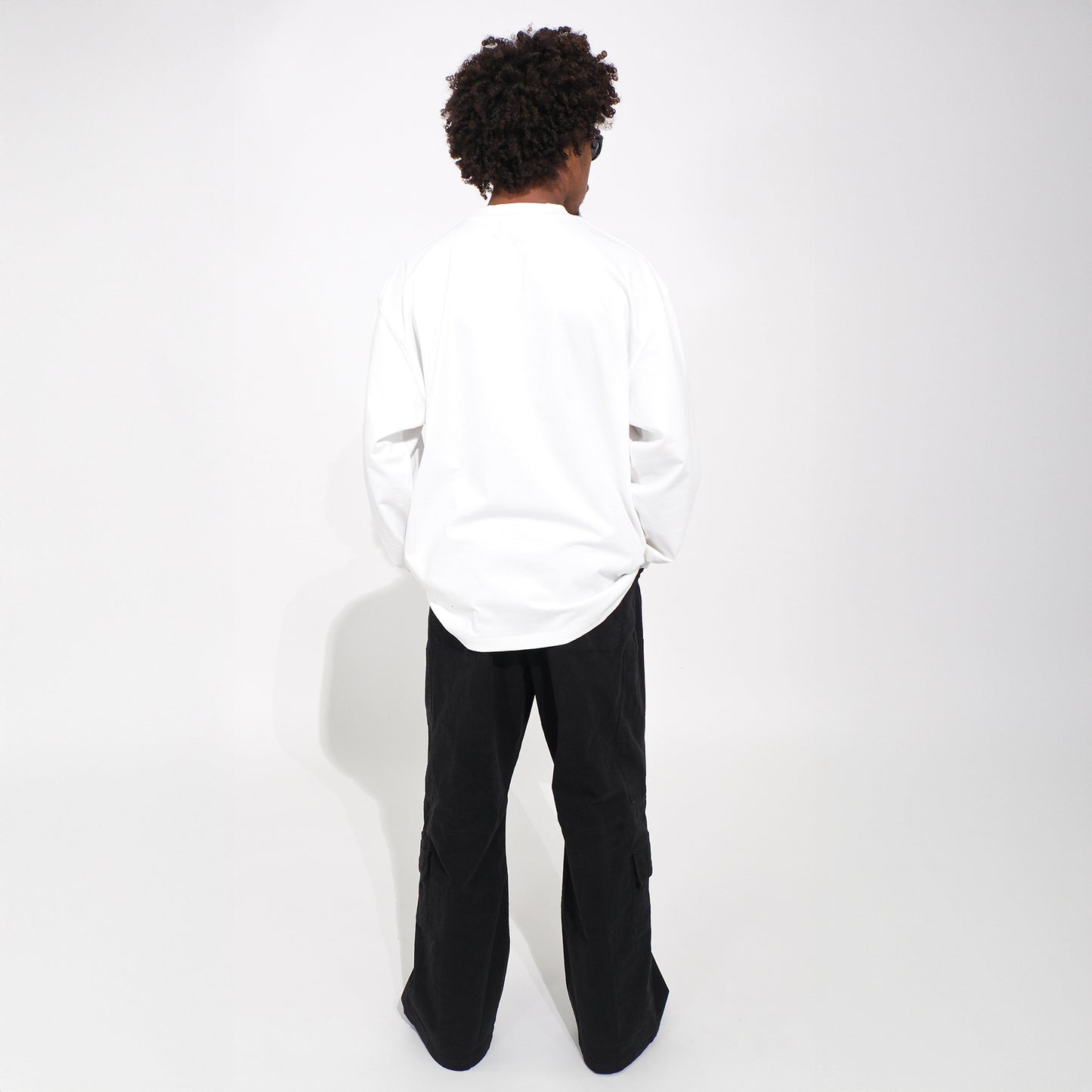 Signature Blur Logo LS Tee <WHITE>