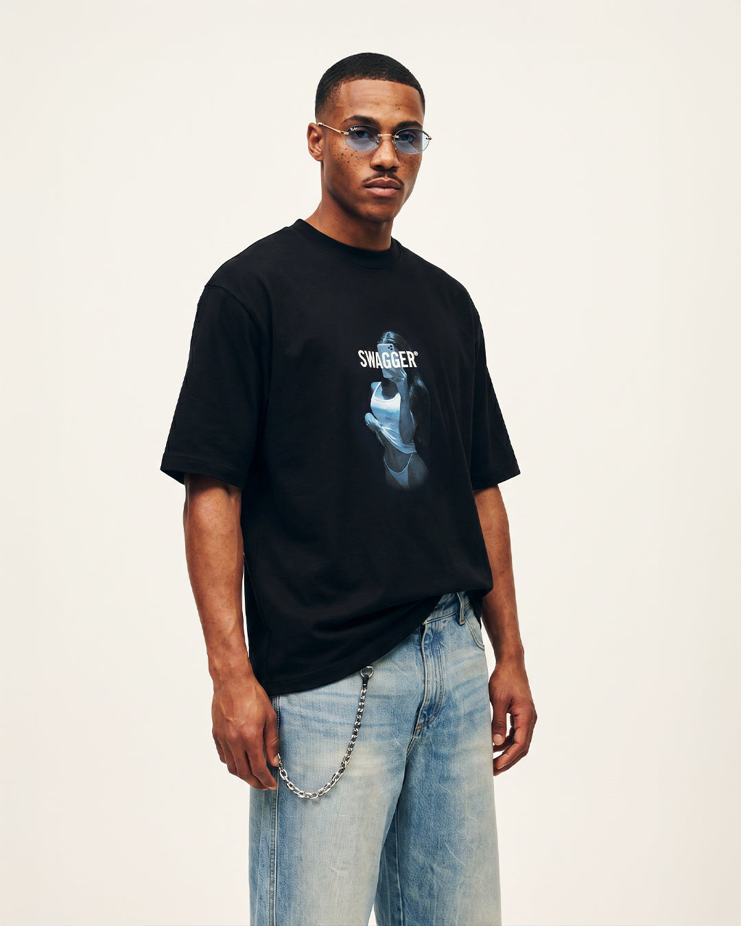 Influencer Tee Chapter02 <Black>